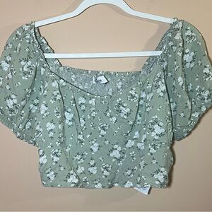 Hollister Women’s Cropped Blouse